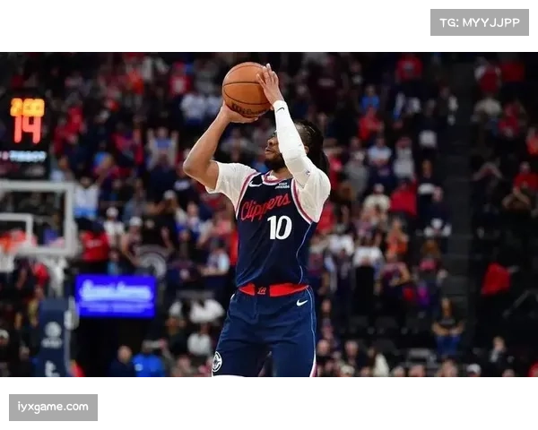 快船科林斯出战成疑 前场轮换高度与篮板保护存变数